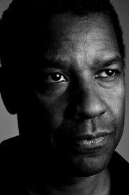 Denzel Washington as Macrinus